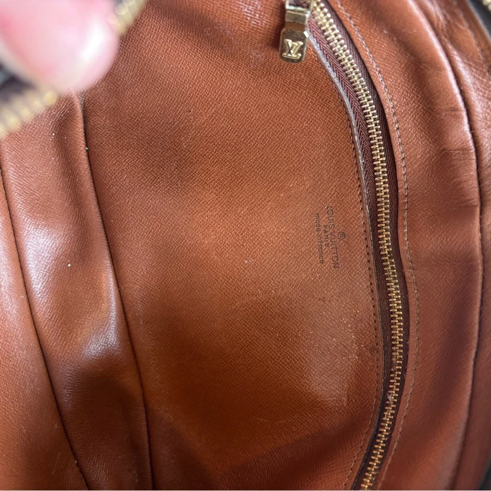 Louis Vuitton Monogram Canvas Toiletry Pouch with Tan Leather Trim - Picture 11 of 16